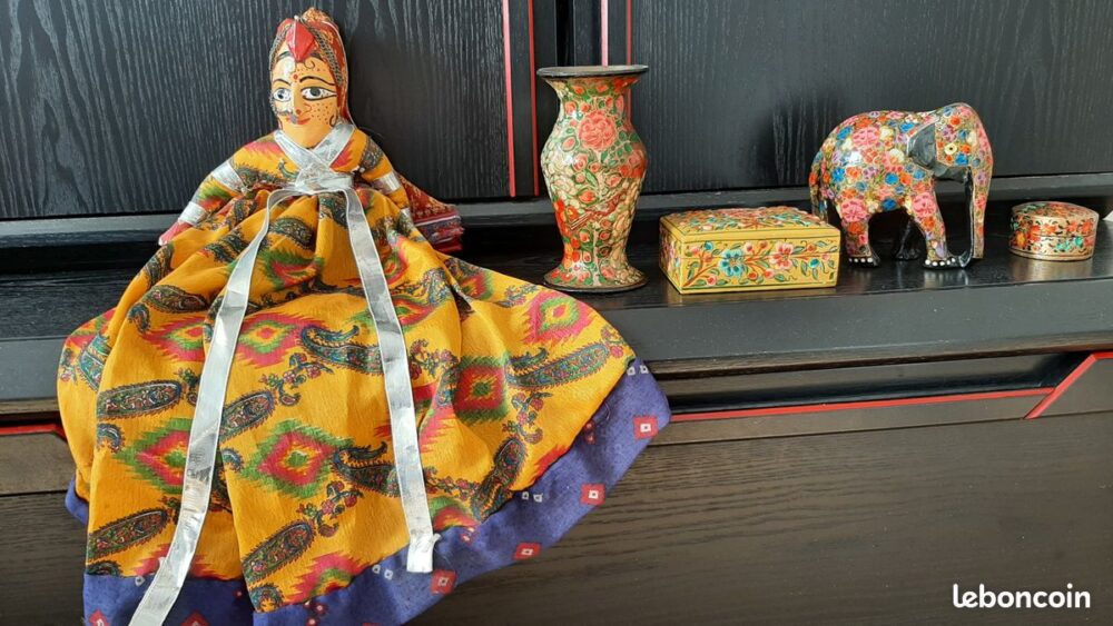 Des poupées artisanales : des œuvres d'art qui racontent des histoires.